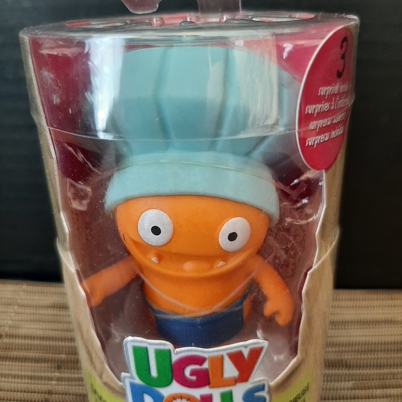 Hasbro UglyDolls Savvy Chef Wage Mini Figure Collectible - Picture 8 of 8